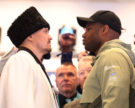 Oleksandr Usyk and Daniel Dubois face off