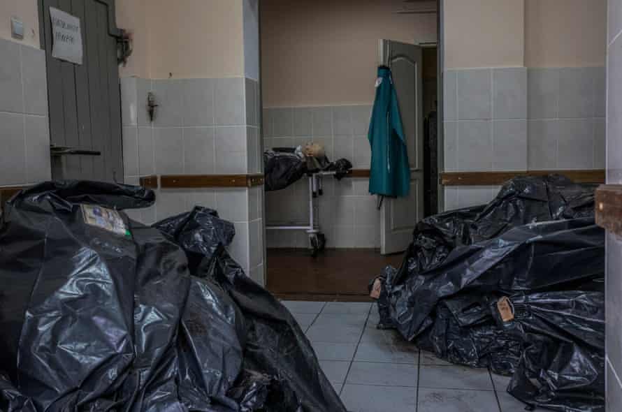 A morgue in the Kyiv region overfilled with bodybags.