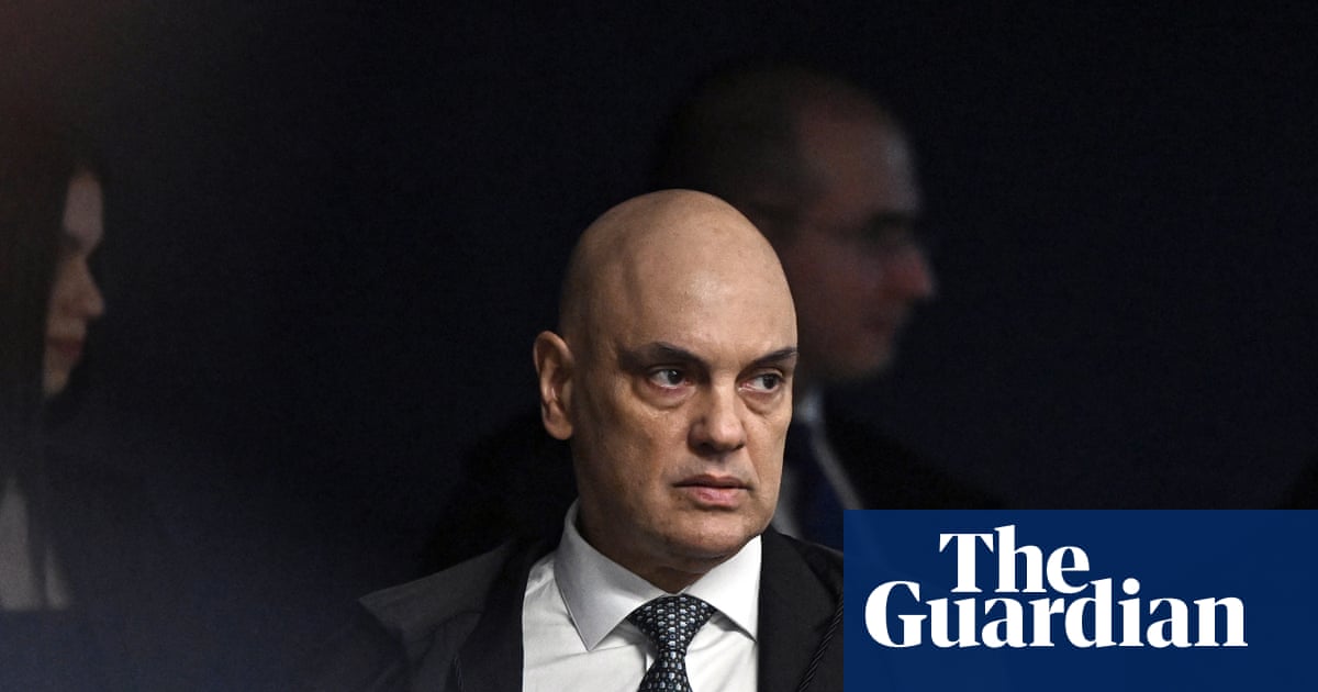 ‘He’s always on the attack’: the Brazilian judge prosecuting Bolsonaro inspires both love and hate