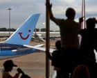 Iran-Krieg und hohe Lebenshaltungskosten tanken Last-Minute-Urlaubsbuchungen, sagt Tui