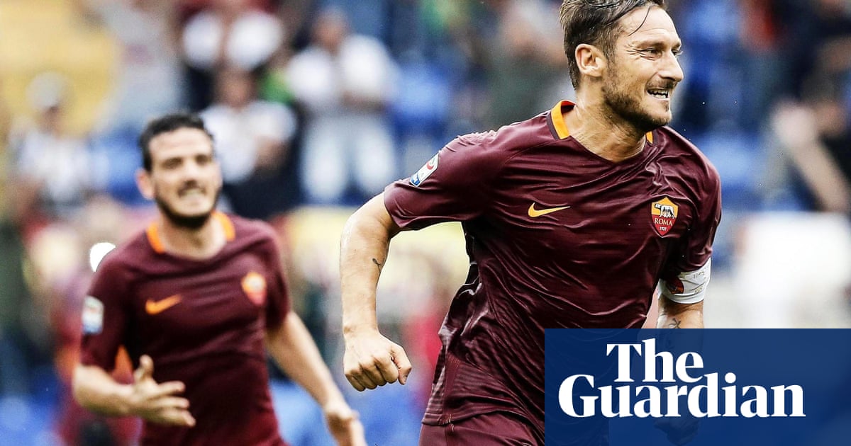 Francesco Totti emerges from Roma rain to cast more sunshine ...