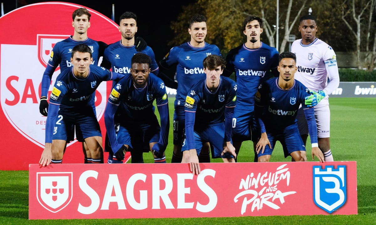 farce as belenenses start game with nine men including two keepers belenenses the guardian farce as belenenses start game with nine men including two keepers belenenses the guardian