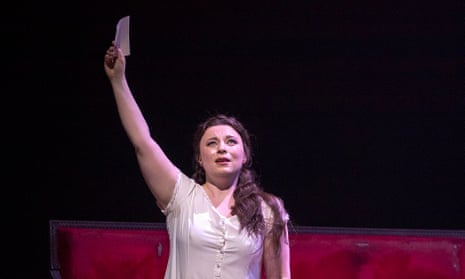 Natalya Romaniw as Tatyana in Eugene Onegin. Scottish Opera 2018. Credit James Glossop. (2)