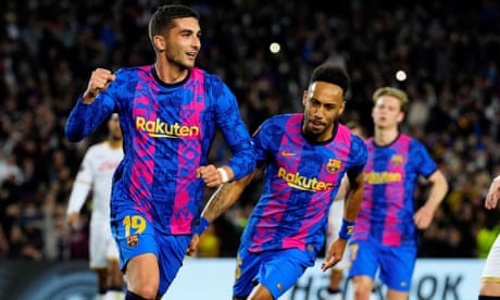 Ferran Torres’s first goal for Barcelona levels up Napoli tie