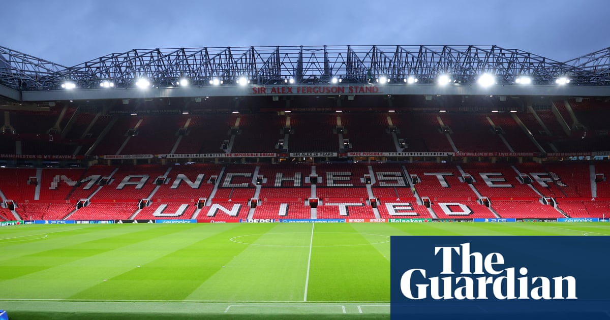 Manchester United's seat licence plan threatened by ticket tout clampdown