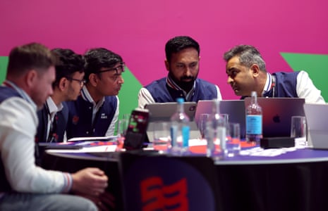 The Southern Brave table discuss tactics