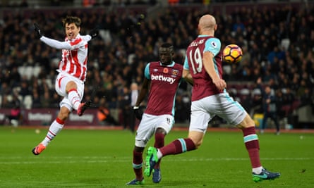 Bojan Krkic scores for Stoke against West Ham