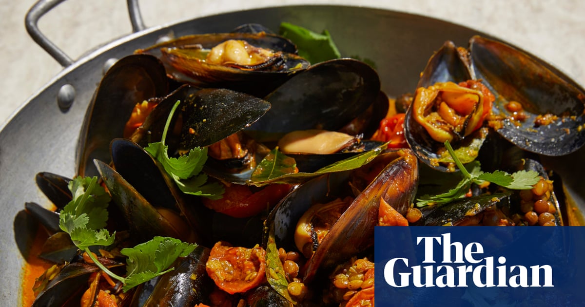 O Tama Carey's sour and soupy mussels in rasam  recipe