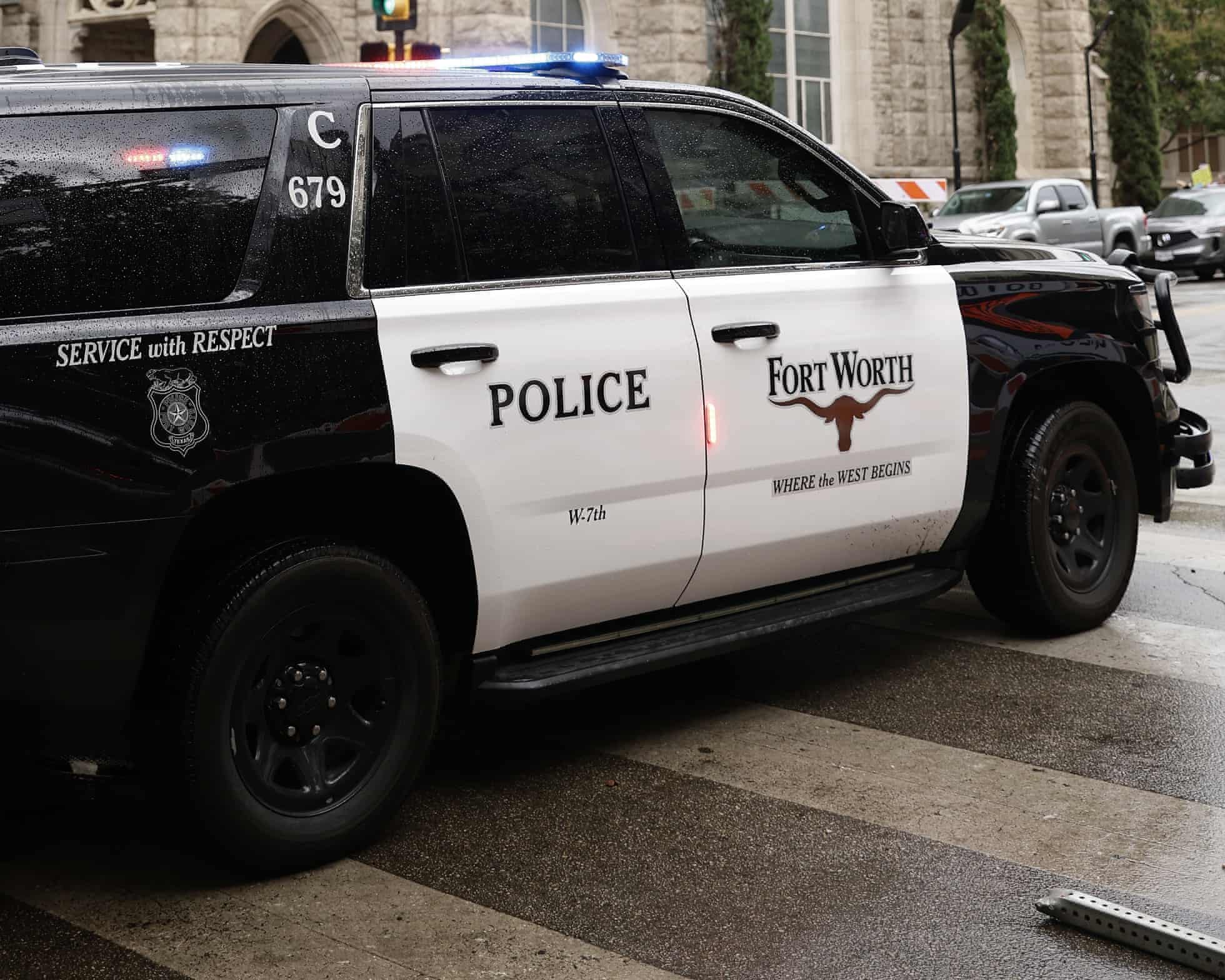 Texas officers save baby