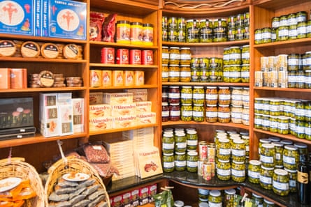 Ultracomida delicatessen and tapas bar in Narberth.