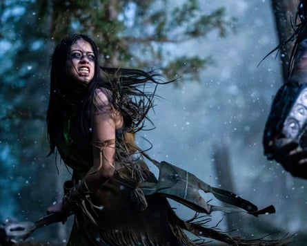 Amber Midthunder in Prey.