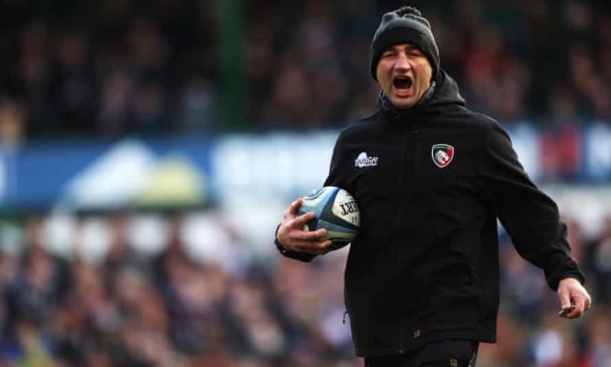 RFU set to name English successor to Eddie Jones before 2023 World Cup | England rugby union team 1 Steve Borthwick shouts instructions to his players