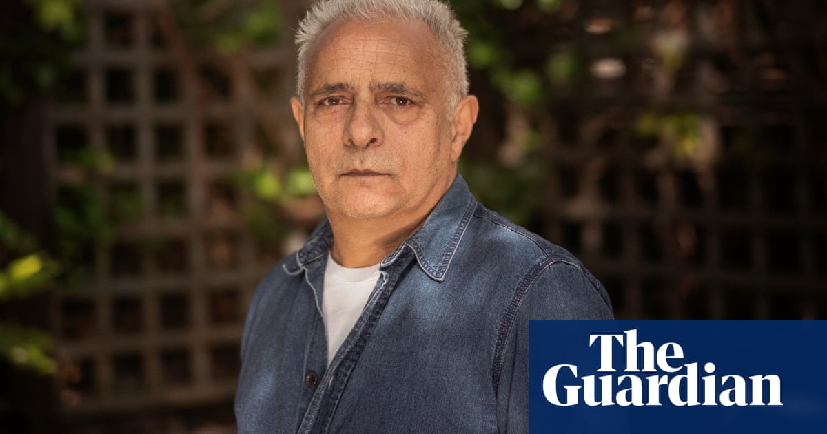 Hanif Kureishi: ‘Racism makes people mad – it’s necessary to deal with this in fiction’