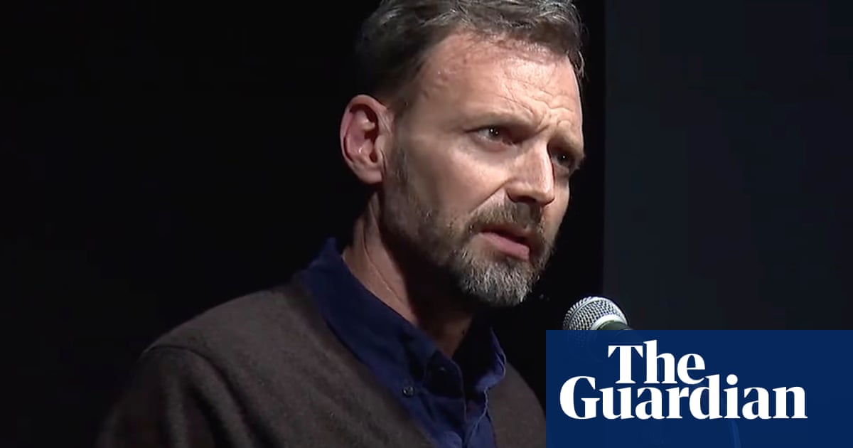 The one change that worked: I conquered my fear of public speaking  with just one night of pure panic