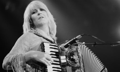Christine McVie performing with Fleetwood Mac at Wembley Arena in London in June 1980.