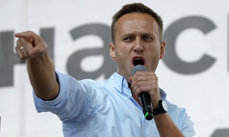 Alexei Navalny was poisoned with novichok in Tomsk, German doctors said.