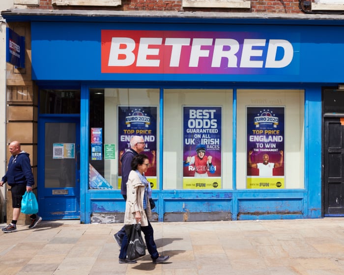 The crescendo of pre-budget lobbying has rarely been so loud. Rachel Reeves must tune it out | Polly Toynbee