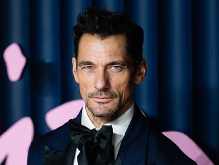 Mata pemburu … David Gandy.