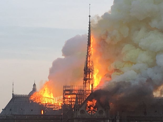 Notre Dame en flammes en 2019.