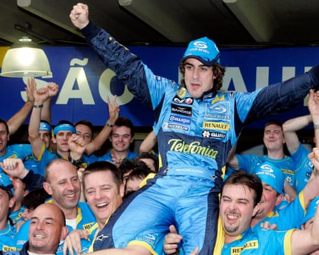 Fernando Alonso of Renault on top of the shoulders of his team after the Formula One Brazilian Grand Prix on 25 September 2005