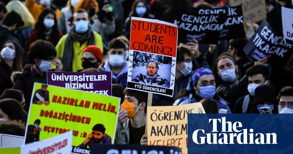 Turkish prosecutors seek jail terms for anti-government protesters