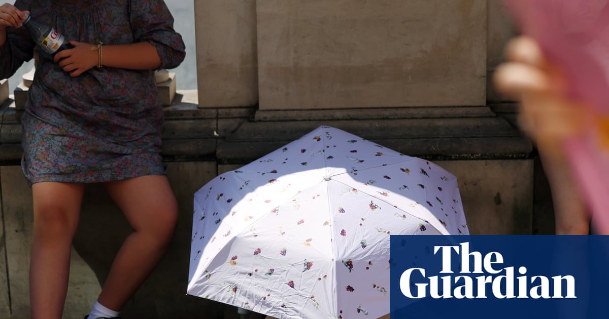 How to keep babies and children safe in heatwaves