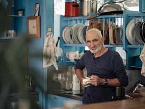 Paul Kelly in his kitchen