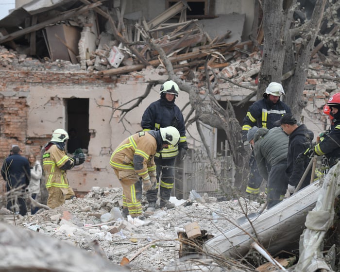 Lviv residents rescued after deadly Russian attack – video