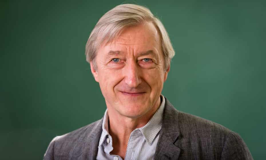 The Man In The Red Coat By Julian Barnes Review Out Of The Surgery Into The Boudoir Julian Barnes The Guardian