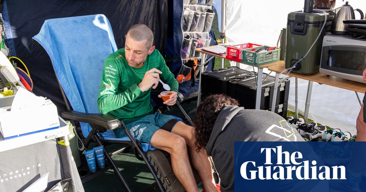 Record-breaking ultrarunner has 500ml of pus drained from leg: ‘I just didn’t quite feel right’
