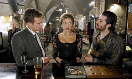 Amber Heard as Nicola Six, with Theo James (left) as Guy Clinch and Jim Sturgess as Keith Talent in Mathew Cullen’s film of London Fields (2018).