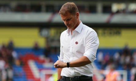 Time up already? Frank de Boer may not survive if Palace suffer a fourth successive defeat in their match at Burnley on Sunday.
