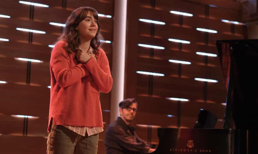 Yang terdepan adalah... Emilia Jones di Coda.