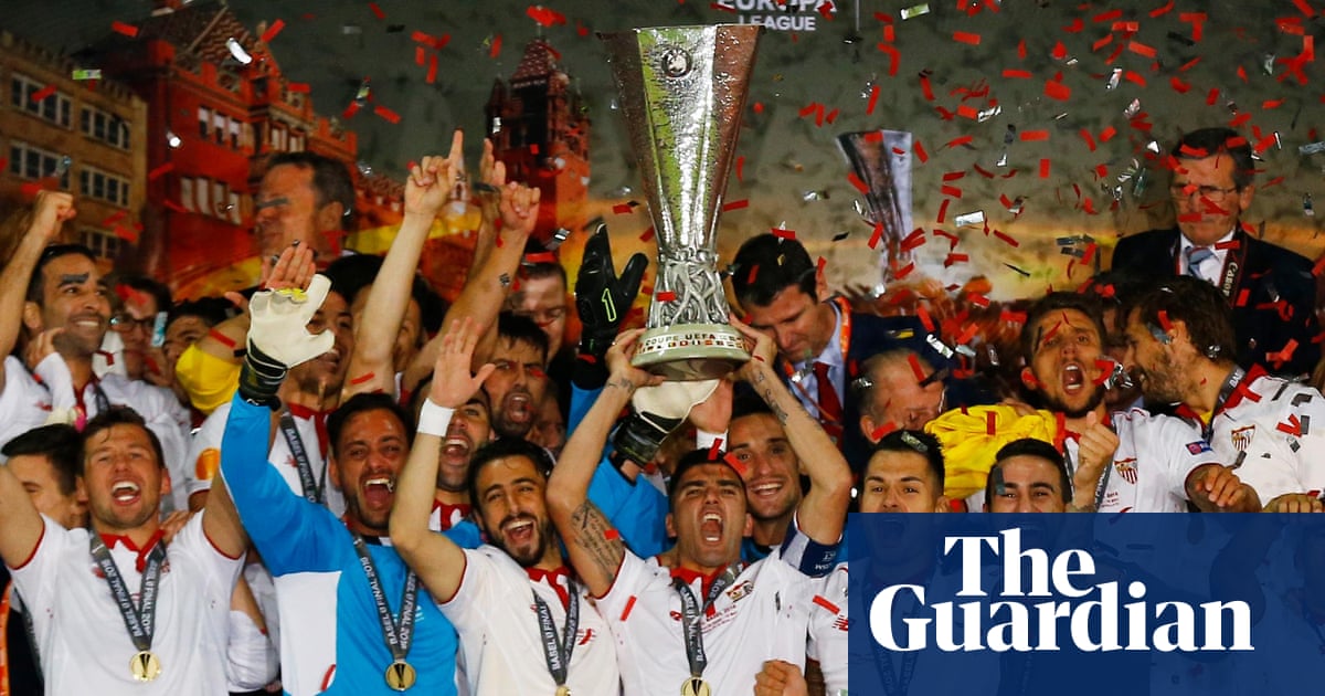 Europa League 16 17 Semifinals Final Youtube