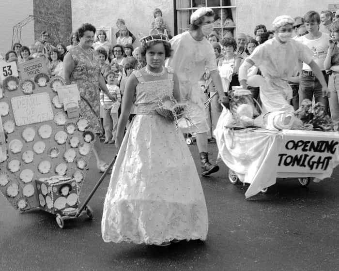 Dartmoor Carnival, 1978–84: The Scragg Brothers' Archive