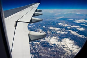 The advice, counterintuitively, is to choose a window seat over a wing ...