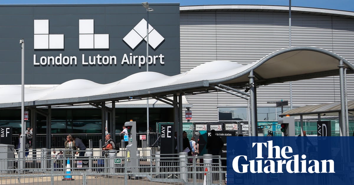 Heatwave ‘melts runway’ at Luton airport and hundreds of trains cancelled