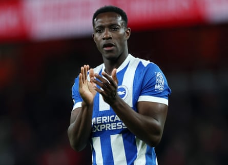Danny Welbeck applauds the fans