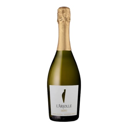 Bottle of Domaine de L’Arjolle Zero wine.