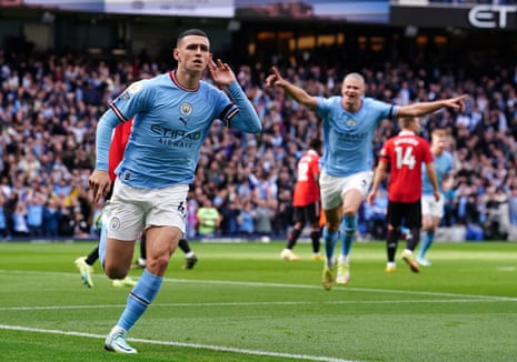 Manchester City v Manchester United: Premier League — live | Premier League 6 Phil Foden loves that. A first goal in the derby from the local lad.