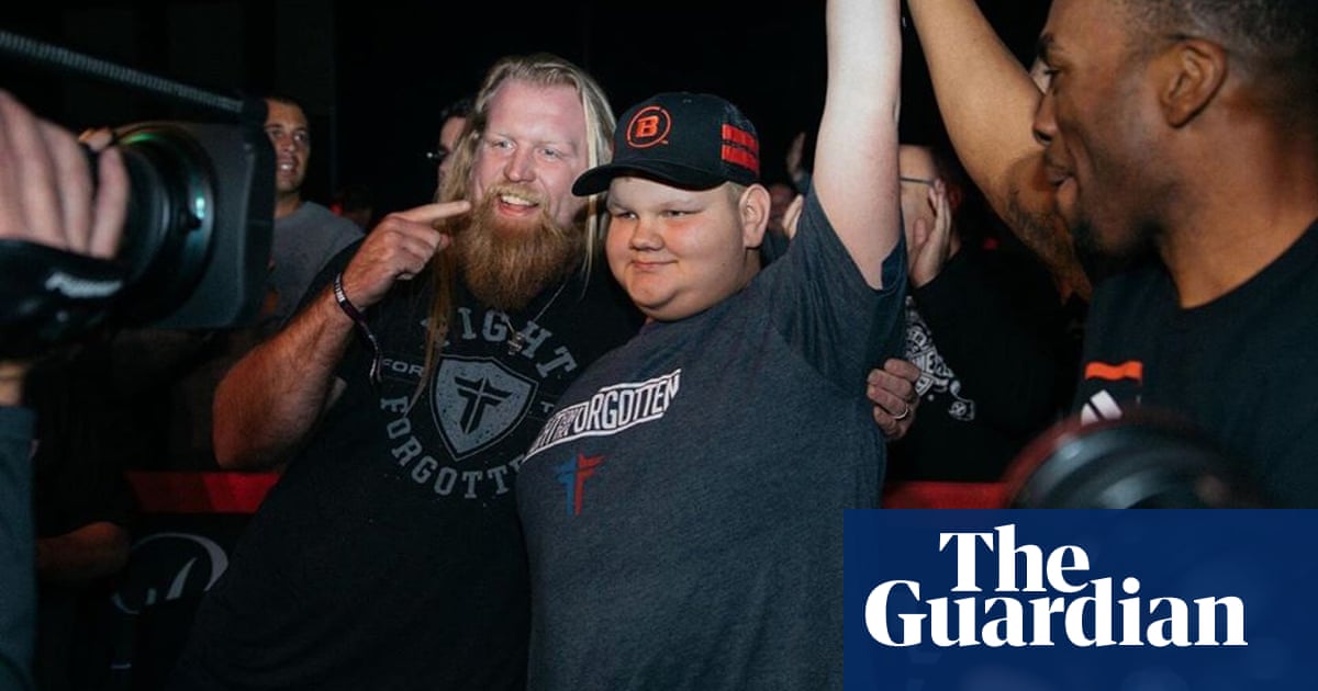 An Mma Fighter Stood Up For A Bullied Oklahoma Boy Then The Stars