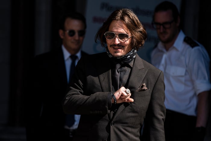 Amber Heard Said Johnny Depp Tried To Suffocate Her With Pillow Court Told Film The Guardian