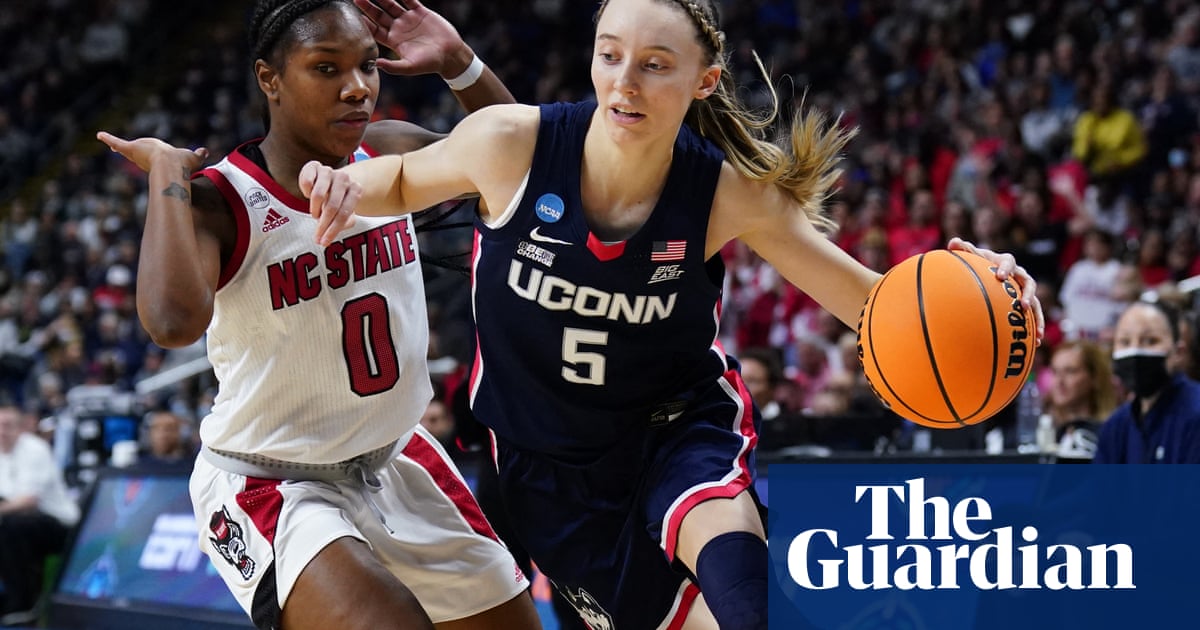UConn overcome scary injury to Juhasz to reach NCAA tournament Final Four