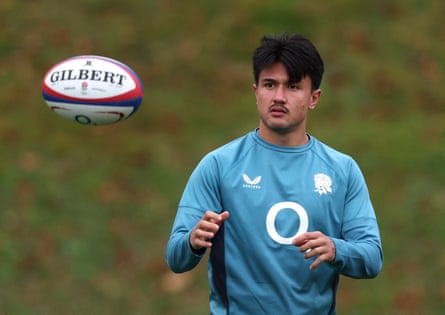 Marcus Smith throws the ball