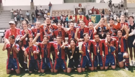 Mikel Arteta (back row, fourth from right) celebrates a title win with his Barcelona teammates