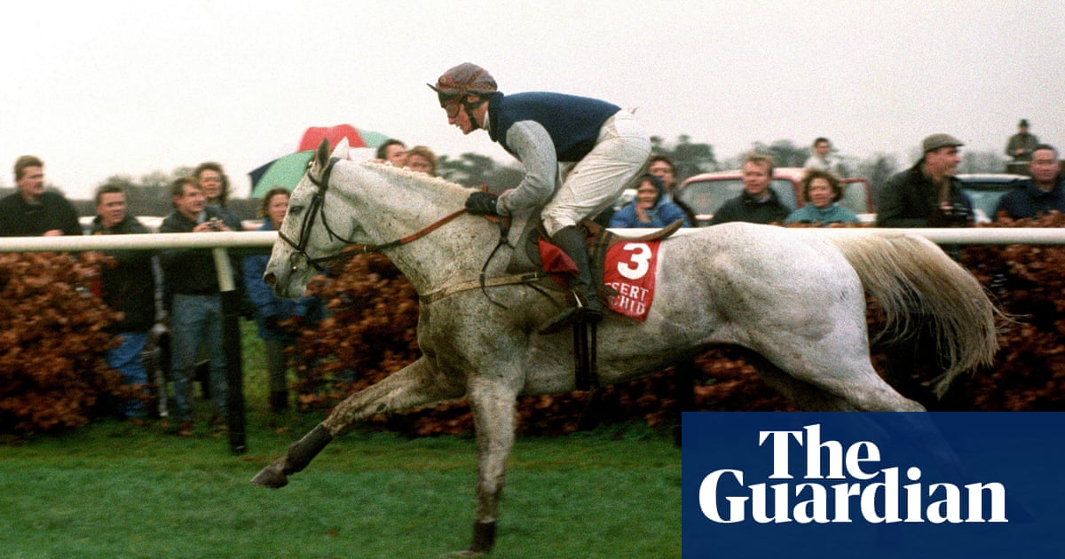 Club World Cups, festive swimming and King George VI greats | Classic YouTube