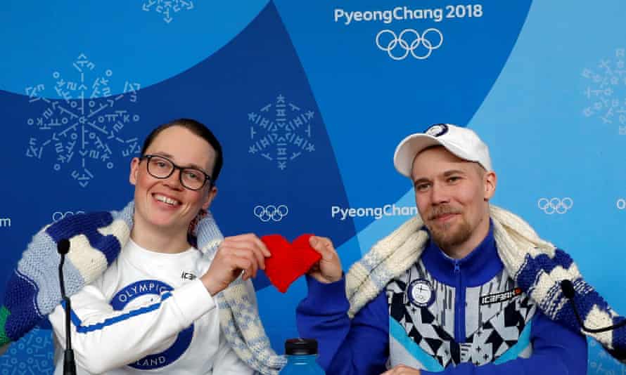 Antti Koskinen, snowboard head coach and snowboarder Roope Tonteri gave a news conference about the knitting on Valentine’s Day