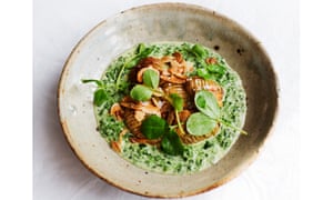 Roast new potatoes, creamed spinach.