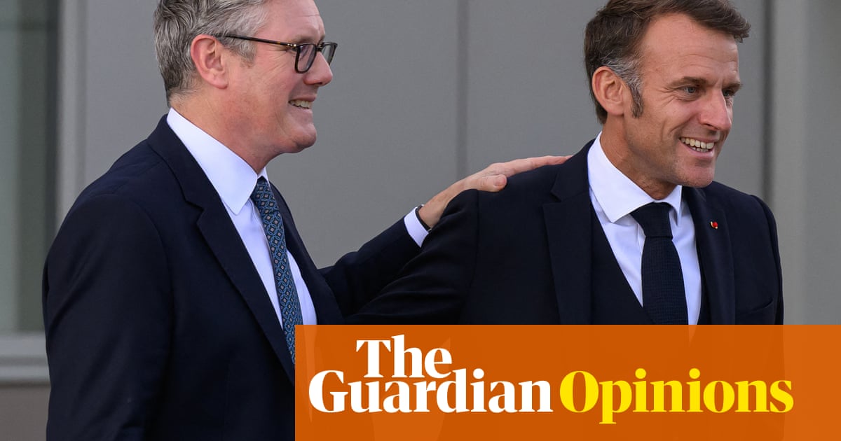 Macron fails to match Starmer's effusiveness over small boats deal | John Crace