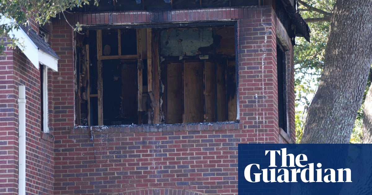 Блейз е съобщил около 2 часа сутринта но бързо е